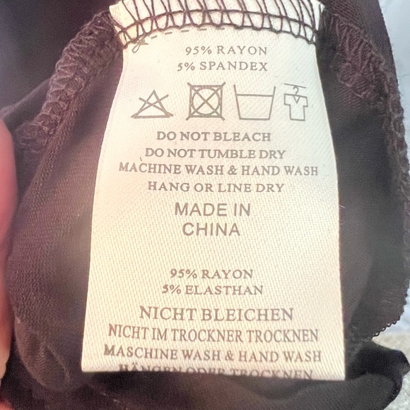 NWOT LARA Women's Black Long Sleeve Top - Picture 5 of 5